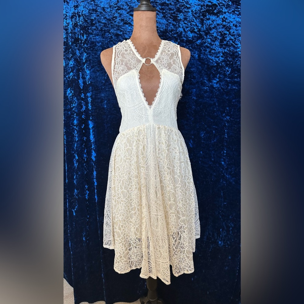 FREE PEOPLE LACE MINI DRESS